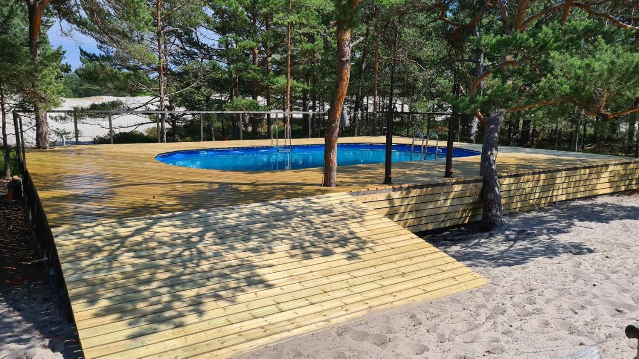 Sub Hel. Budzetowe Pokoje W Domu Z Basenem. Wokol Domu Tylko Natura. Balkon Zbyteczny. מראה חיצוני תמונה