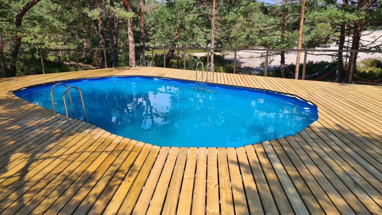 Sub Hel. Budzetowe Pokoje W Domu Z Basenem. Wokol Domu Tylko Natura. Balkon Zbyteczny. מראה חיצוני תמונה